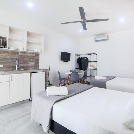 Almond Suites ปลายาเดลการ์เมน ภายนอก รูปภาพ