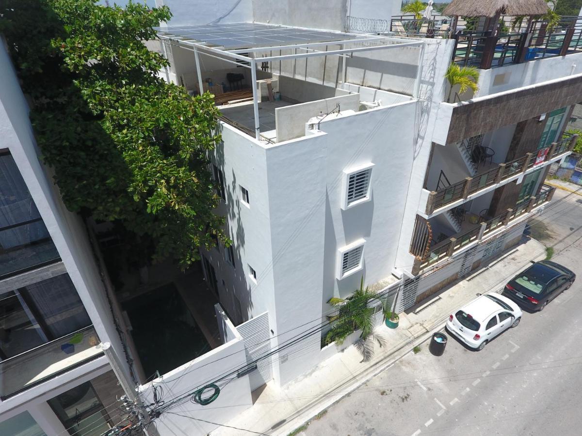 Almond Suites ปลายาเดลการ์เมน ภายนอก รูปภาพ
