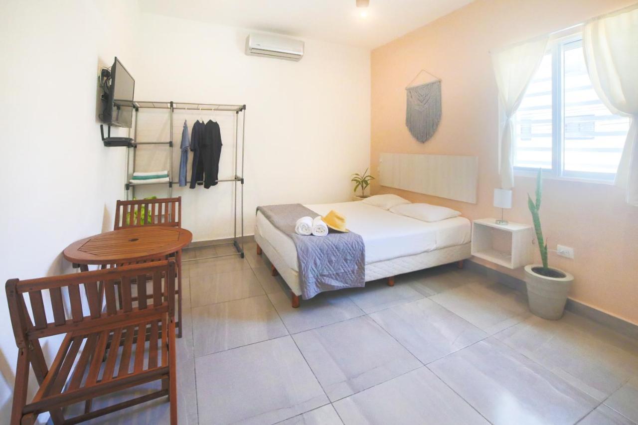 Almond Suites ปลายาเดลการ์เมน ภายนอก รูปภาพ