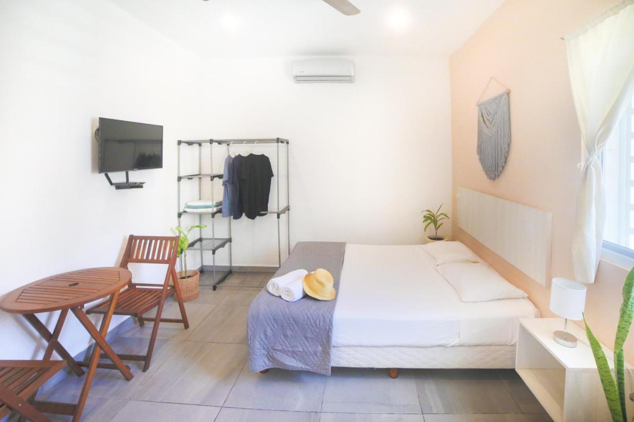 Almond Suites ปลายาเดลการ์เมน ภายนอก รูปภาพ