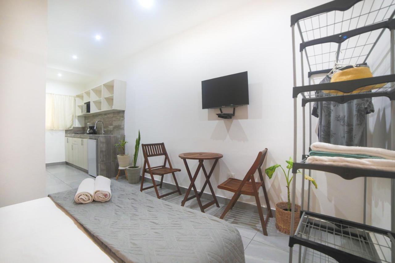 Almond Suites ปลายาเดลการ์เมน ภายนอก รูปภาพ